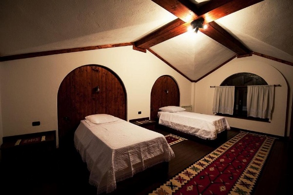 Hotel Restaurant Bujtina e Gjelit image 17